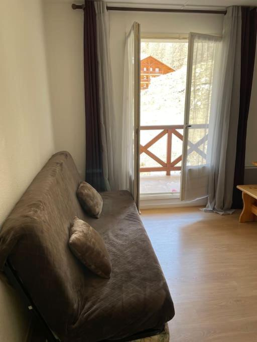 Allos, Logement Pieds Des Pistes, A 10 Minutes De La Base De Loisirs Exterior photo
